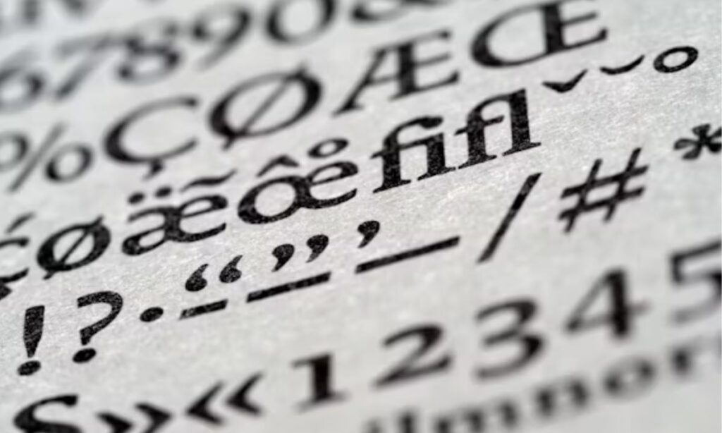 Fonts Generator – 𝓒𝓸𝓹𝔂 & 𝓟𝓪𝓼𝓽𝓮 Fancy Text Free 